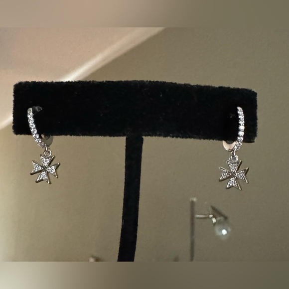 Lafonn platinum sterling silver Maltese Cross earrings - Picture 2 of 7